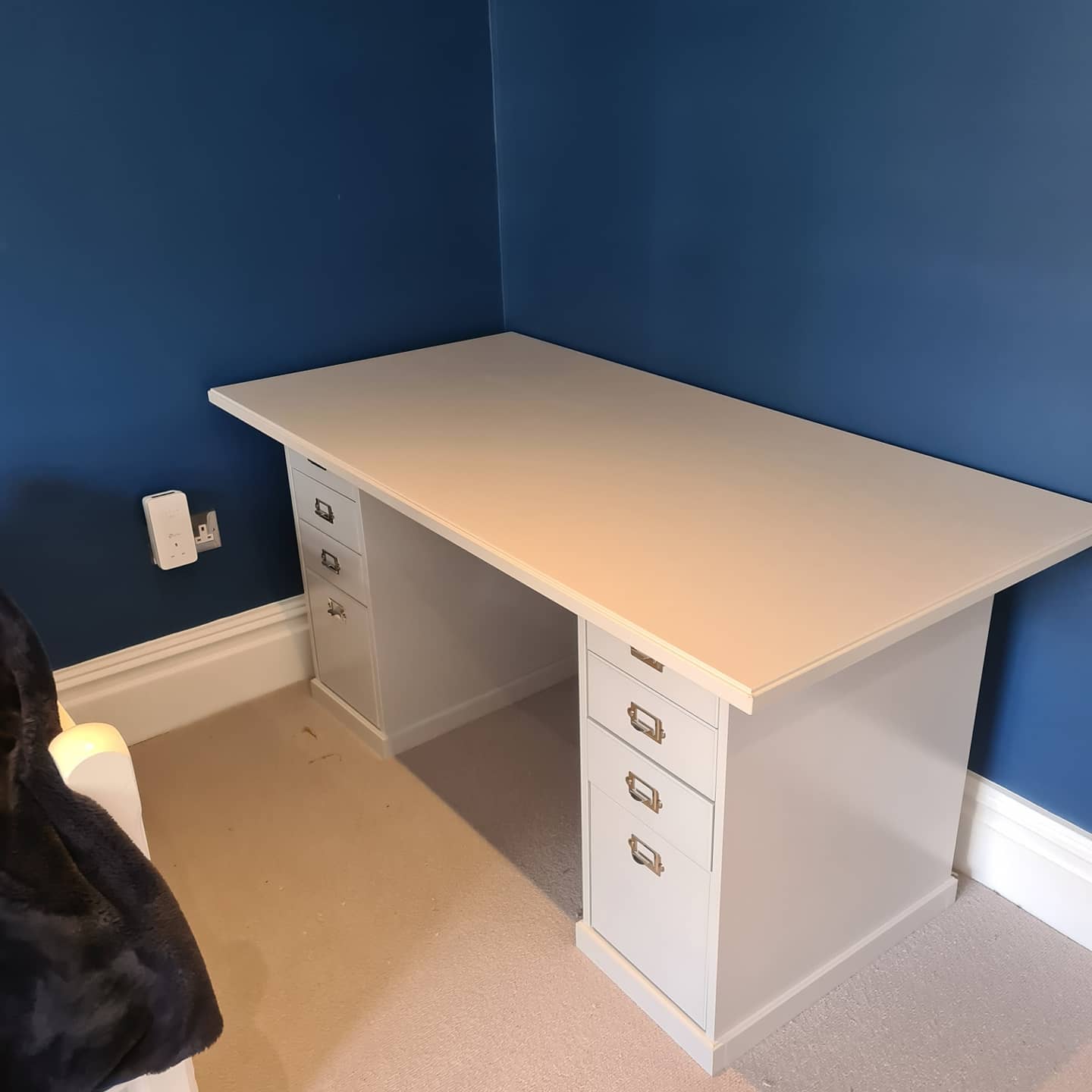 amp&co furniture assembly and installation work